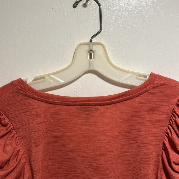 Express Top - Picture 6 of 12